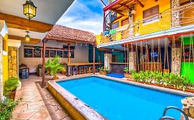 Oasis Hostel